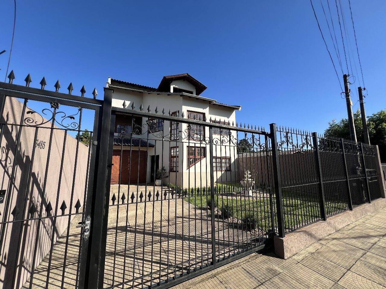 Casa, 4 quartos, 368 m² - Foto 1