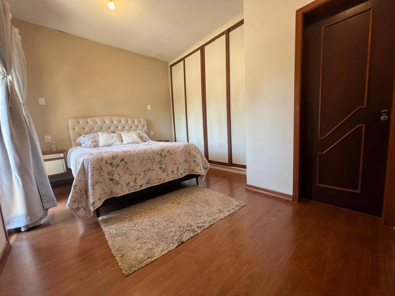 Casa, 4 quartos, 368 m² - Foto 5