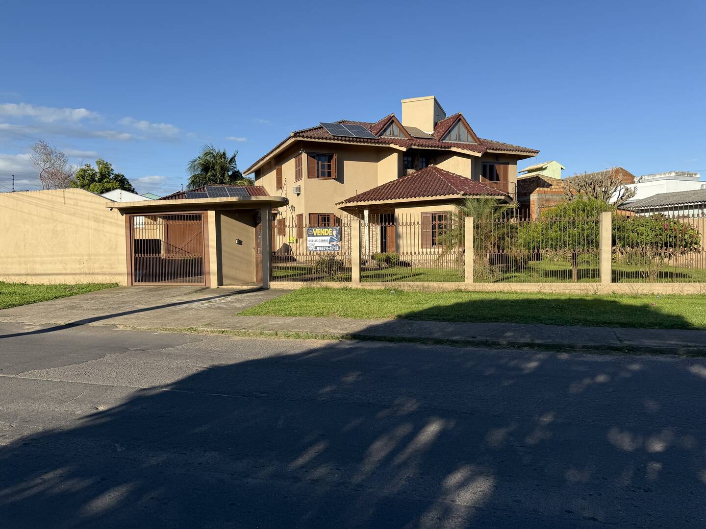 Casa, 4 quartos, 274 m² - Foto 1