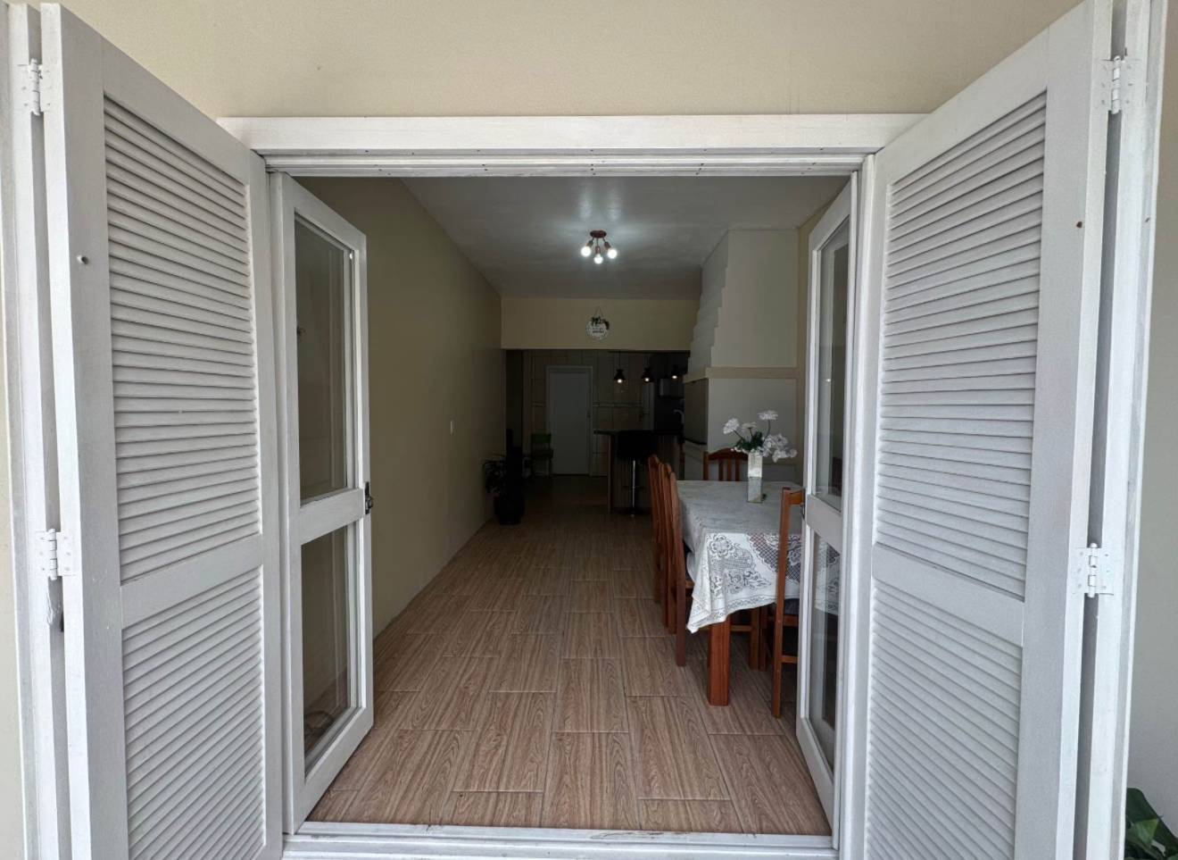 Casa, 4 quartos, 240 m² - Foto 4