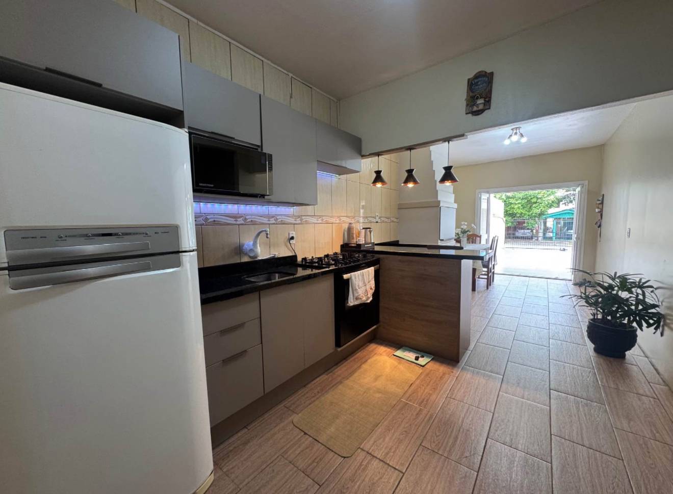 Casa, 4 quartos, 240 m² - Foto 11