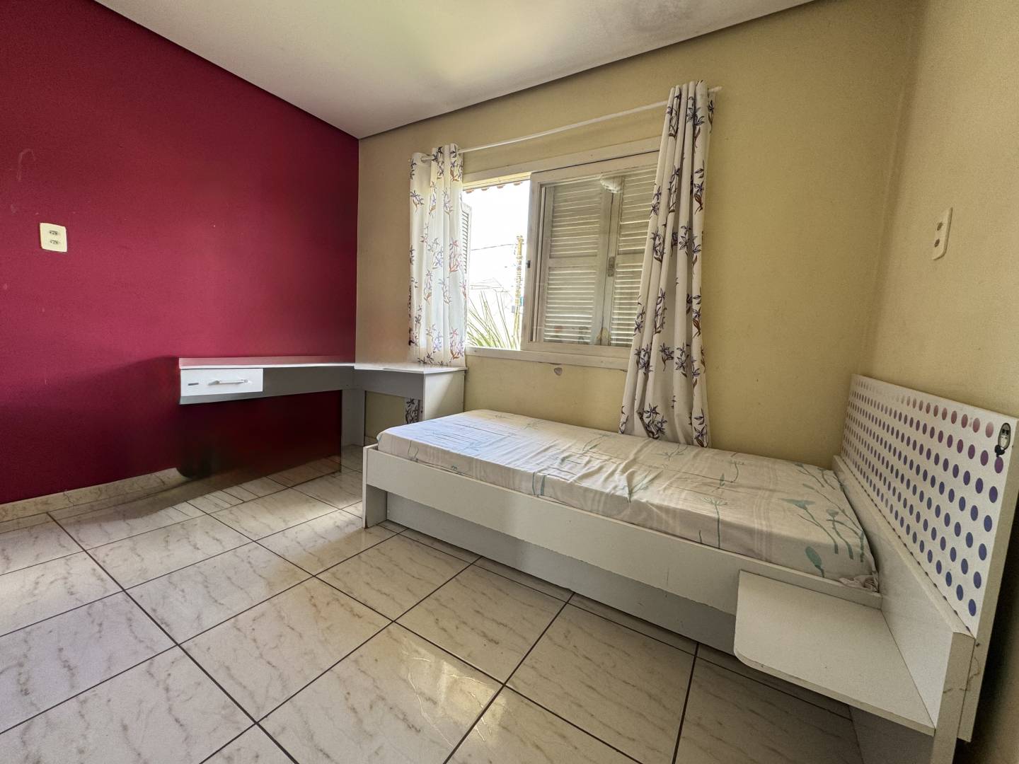 Casa, 4 quartos, 243 m² - Foto 3