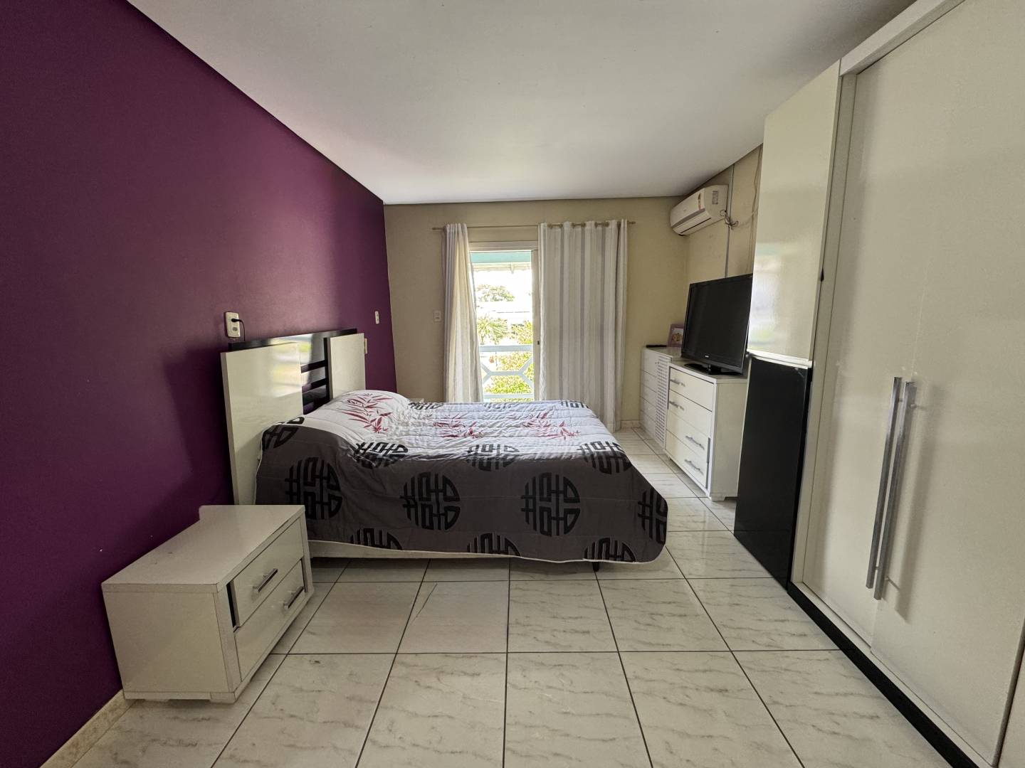 Casa, 4 quartos, 243 m² - Foto 12