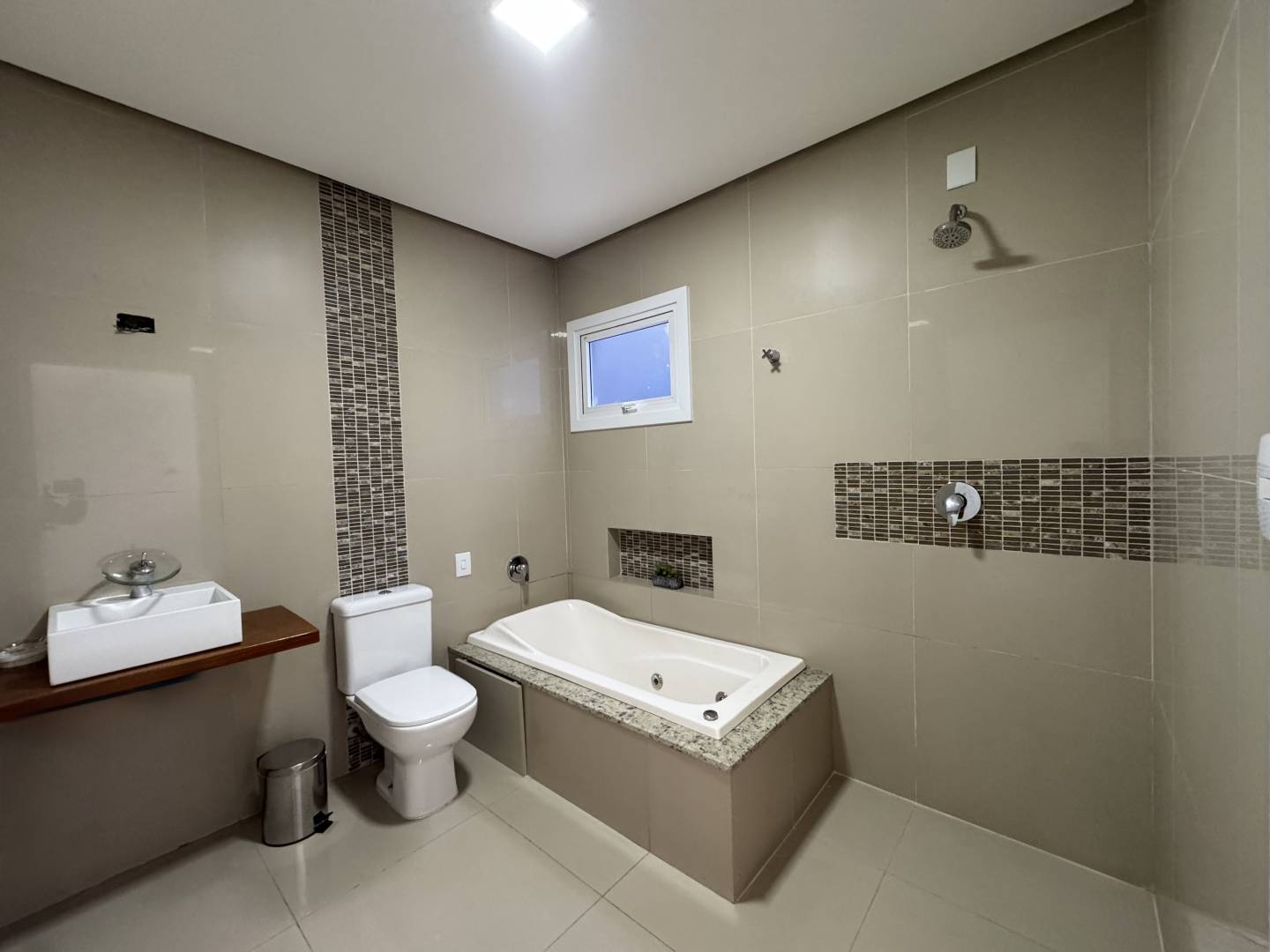 Casa, 3 quartos, 404 m² - Foto 27