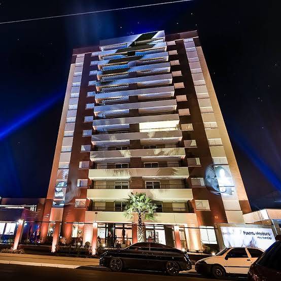 Apartamento, 3 quartos, 180 m² - Foto 1