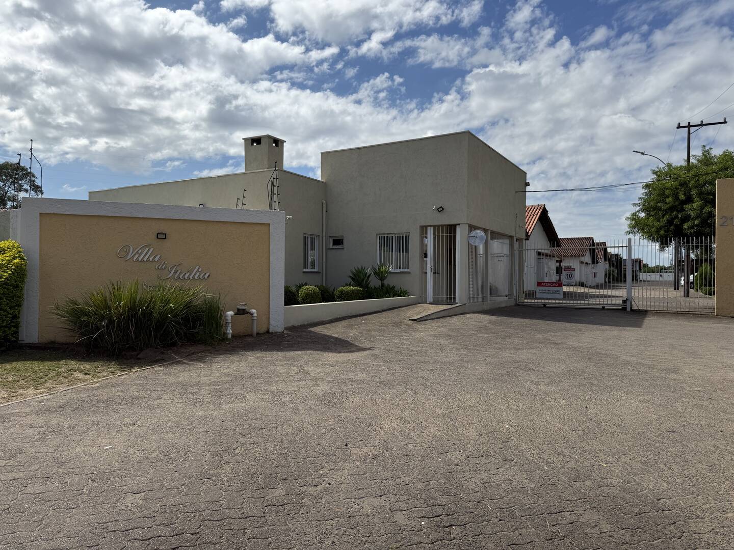 Casa, 3 quartos, 124 m² - Foto 1