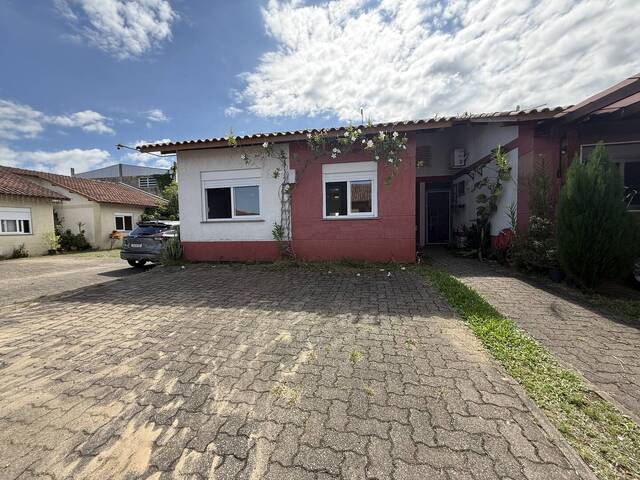#100 - Casa para Venda em Canoas - RS